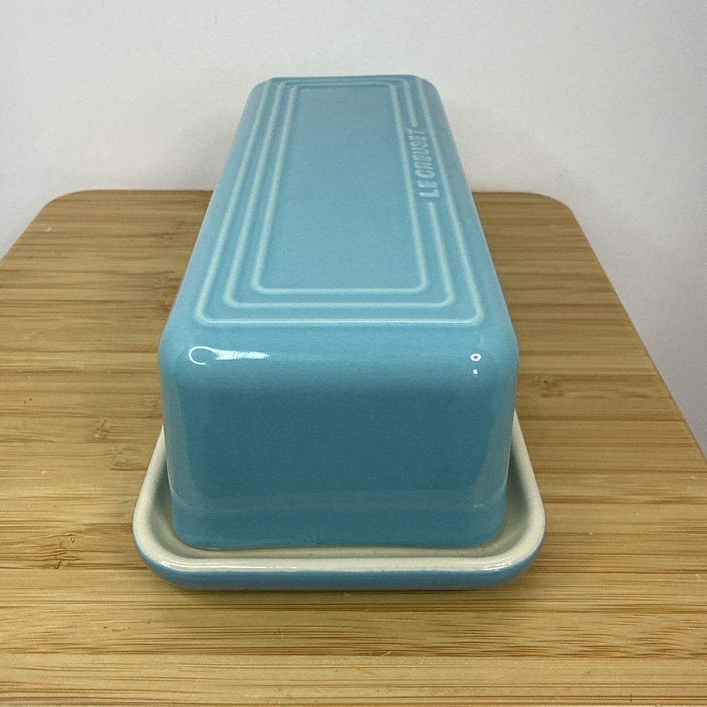 Le Creuset Stoneware Signature Turquoise Covered Butter Dish Lid Underplate EUC - Picture 4 of 8